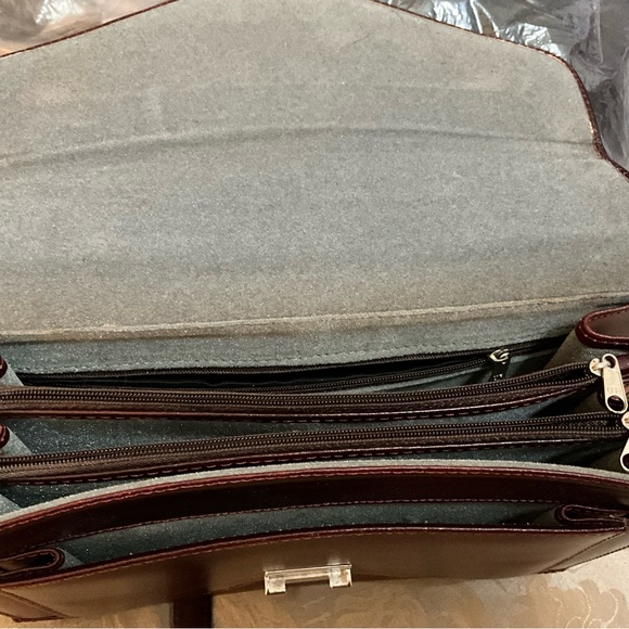 Elegant Brown Leather Men/Women Bag/ Briefcase for small tablet - Picture 5 of 8